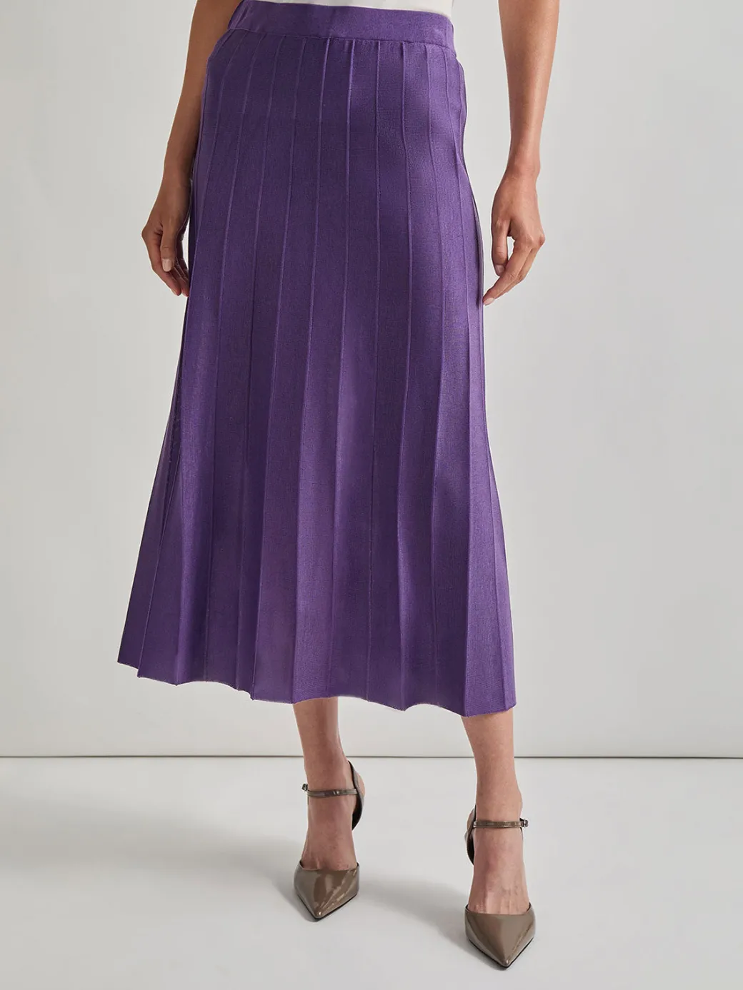 A-Line Tonal Spaced Rib Knit Maxi Skirt|Misook Online