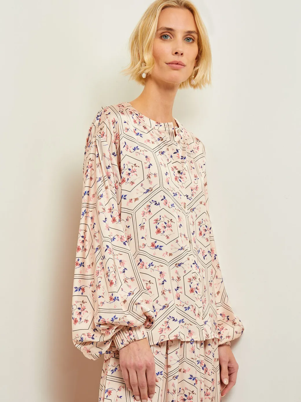 Balloon Sleeve Belted Blouse - Floral Print Crepe de Chine|Misook Hot
