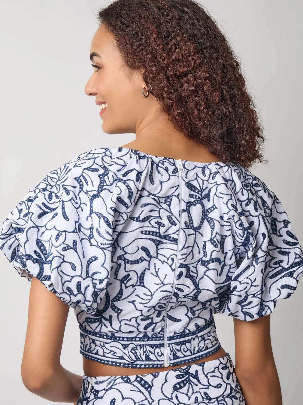 Embroidered Floral Cropped Cotton Blouse|Misook Clearance