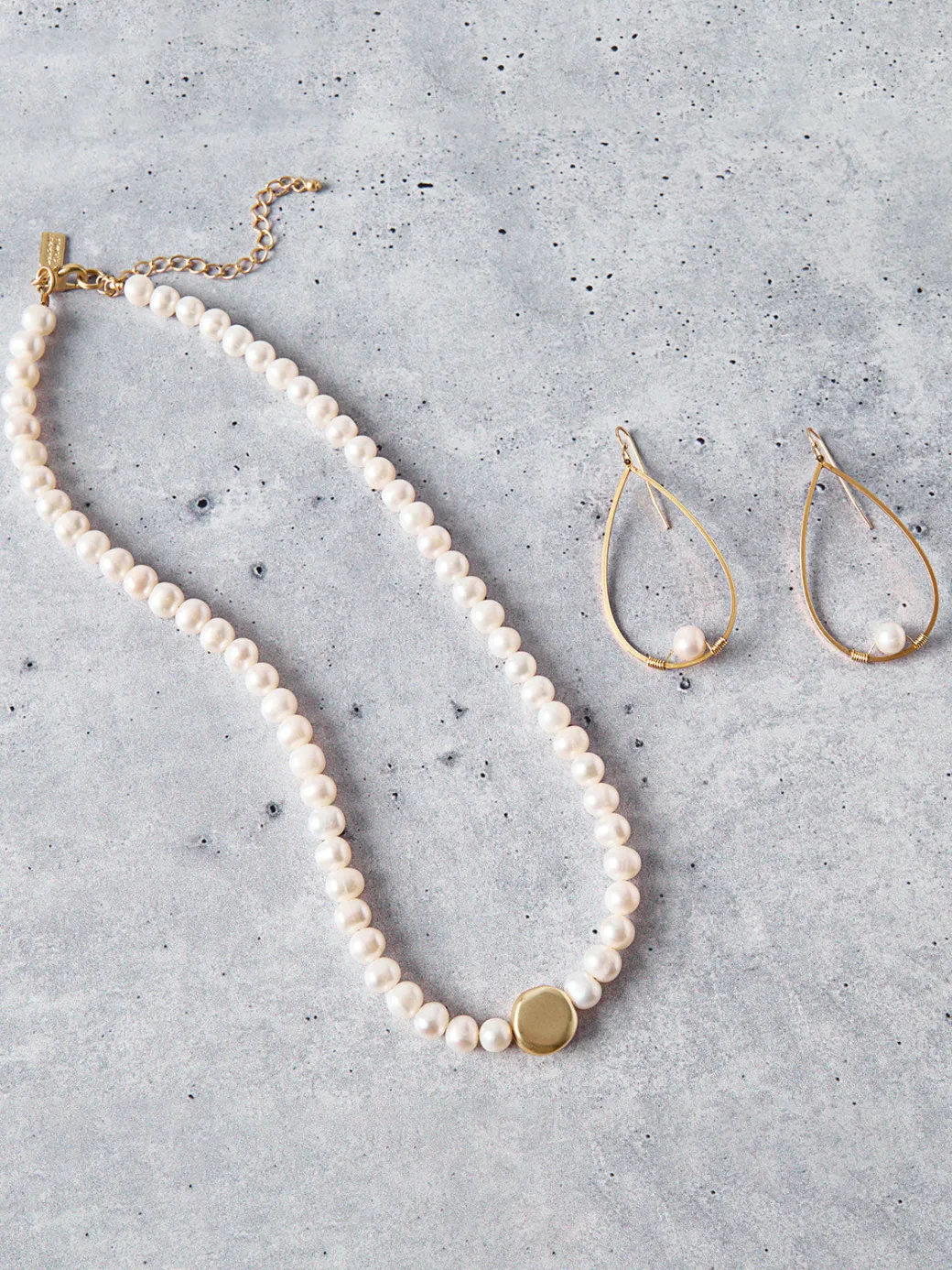 Handmade Gold Nugget Freshwater Pearl Necklace|Misook Online