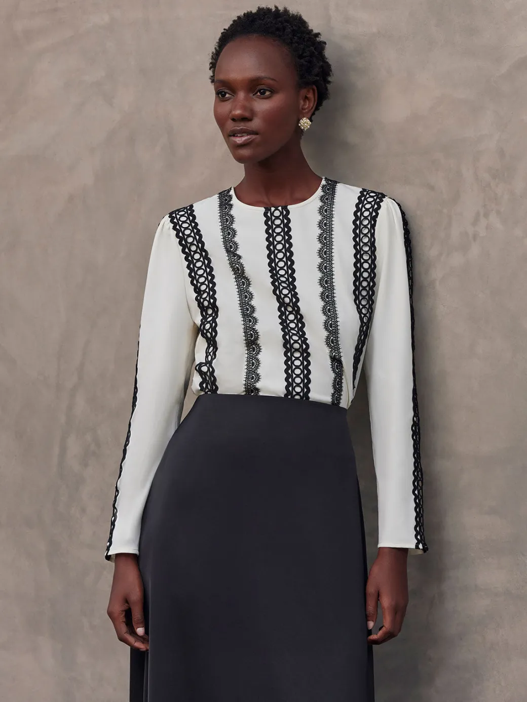 Lace Applique Woven Blouse|Misook Best