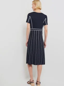 Modern Fit Contrast Stripe A-Line Soft Knit Dress|Misook Outlet