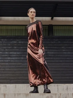 Modern Fit Sheer Shoulder Sequin A-Line Maxi Dress|Misook Fashion