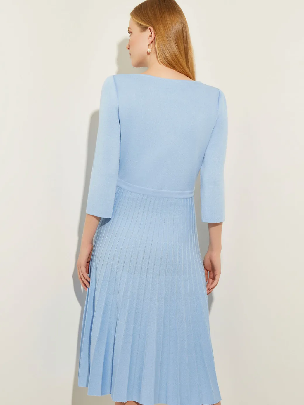 Pleated Contrast Panel Soft Knit Dress|Misook Outlet