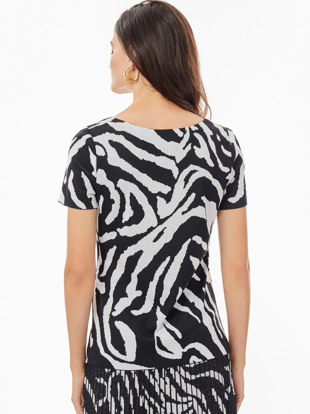 Short Sleeve Zebra Soft Knit Top|Misook Sale