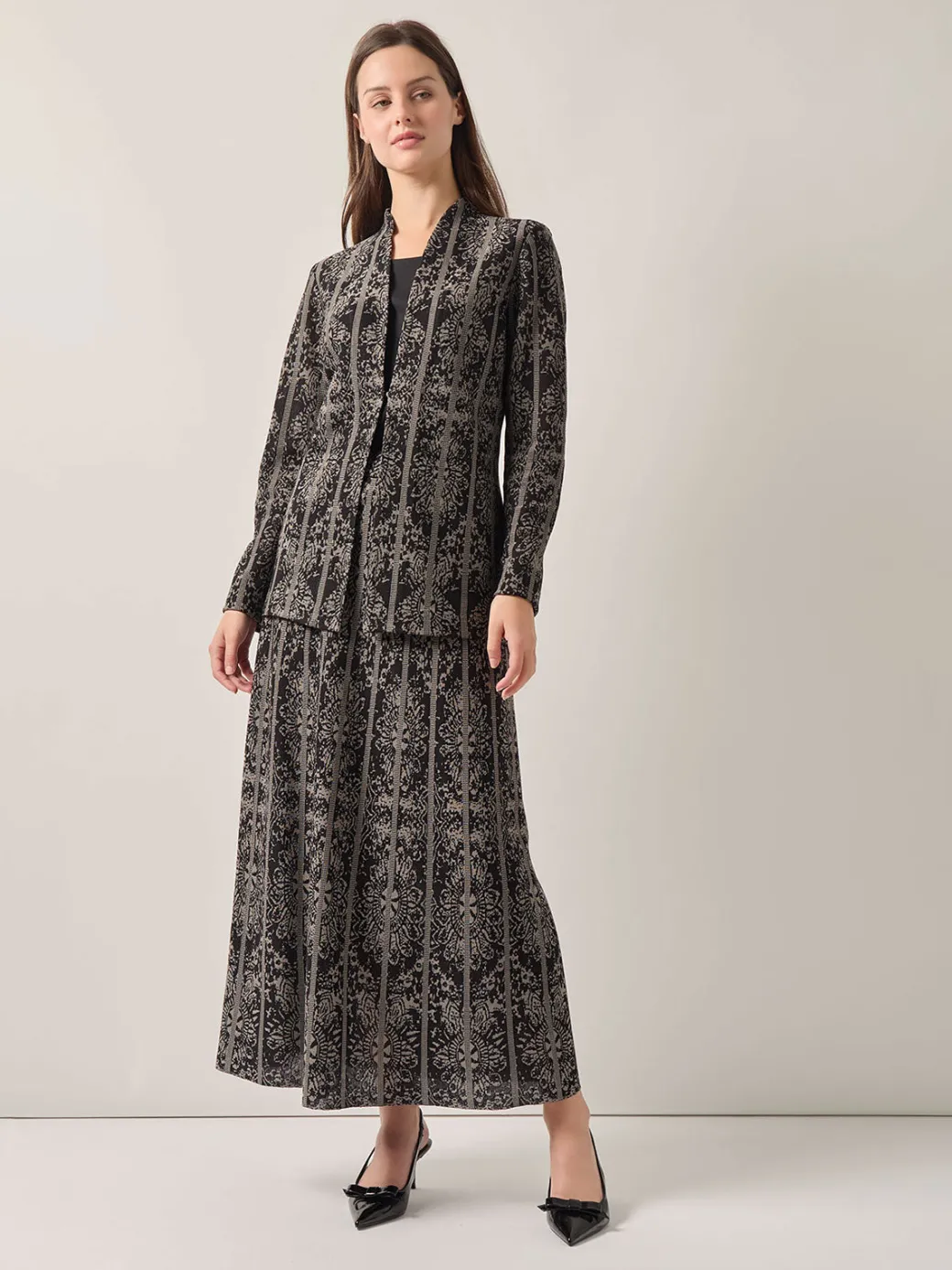 Tailored Fit Two-Tone Jacquard Knit Jacket|Misook Hot