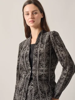 Tailored Fit Two-Tone Jacquard Knit Jacket|Misook Hot