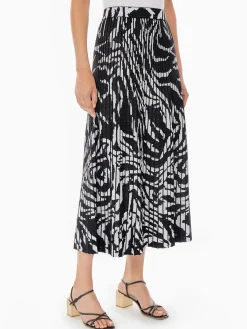 Zebra Swirl Soft Knit Skirt|Misook Sale